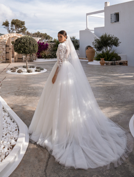 Missing image for Wedding veil F-089