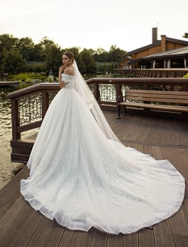 Missing image for Wedding veil F-069