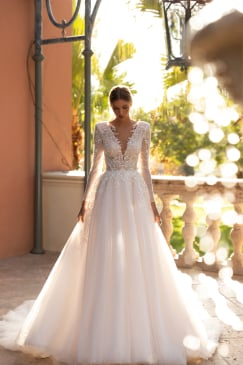 Missing image for Wedding dress PUENTE