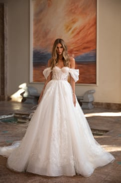 Wedding dress 5208 size 12 in stock for Sale at NY City Bride