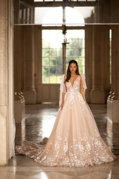 Missing image for Wedding dress CT-038
