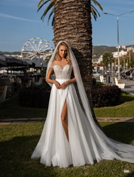 Missing image for Wedding dress 686