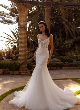 Missing image for Wedding dress Brenda