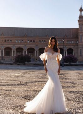 Missing image for Wedding dress 710