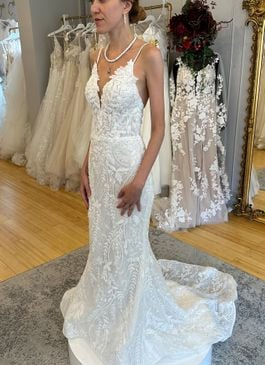 Missing image for Wedding dress Simi