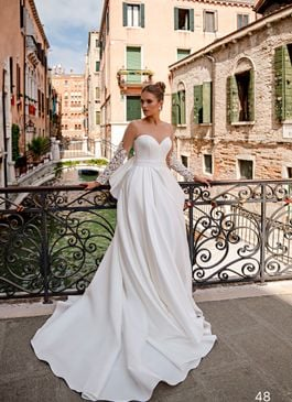 Missing image for Wedding dress 48