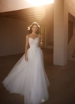 Missing image for Wedding dress BL-024