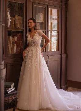 Missing image for Wedding dress VO-020