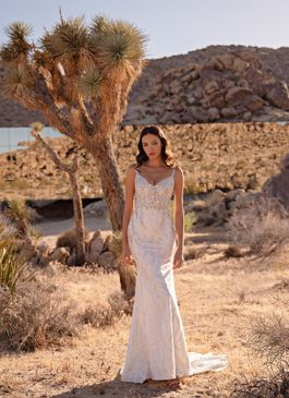 Missing image for Wedding dress S-711-Jenna