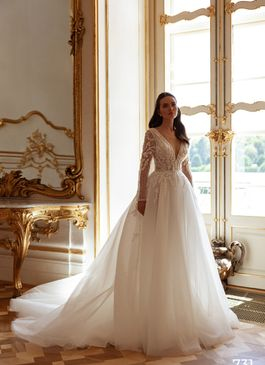 Missing image for Wedding dress 731