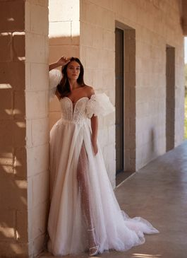 Missing image for Wedding dress Beatrice