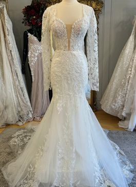 Missing image for Wedding set Farra size 8 in stock