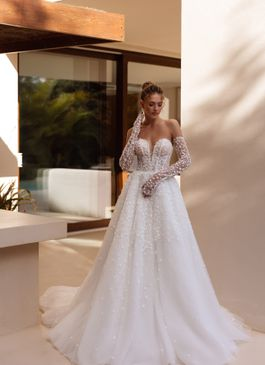 Missing image for Wedding dress Martha