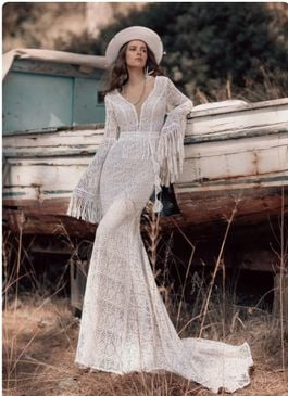 Missing image for Wedding dress Amazing Success size 2 in stock