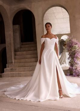 Missing image for Wedding dress 2911 Andromeda