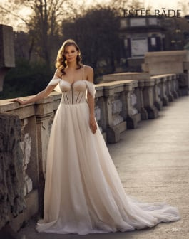 Missing image for Wedding dress 3047 size 10 in stock