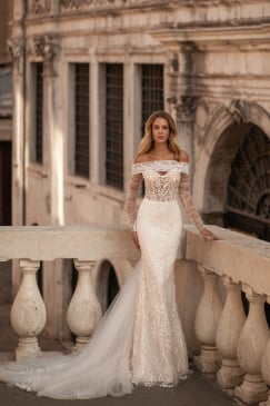 Missing image for Wedding dress 5439 size 12 in stock