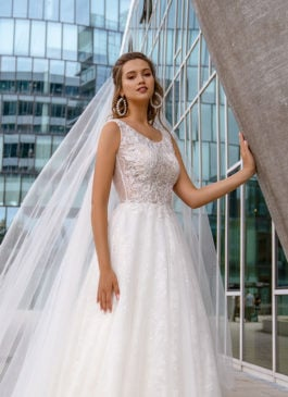 https://nycitybride.com/_next/image?url=https%3A%2F%2Fapi.nycitybride.com%2Fwp-content%2Fuploads%2F2020%2F02%2F20-07-2-265x365.jpg&w=3840&q=100