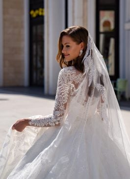 Veil Cathedral Wedding Veil Lace Cathedral Bridal Veil Valentina | Eden Luxe Bridal