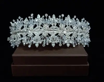 Missing image for Floral Crown KF135