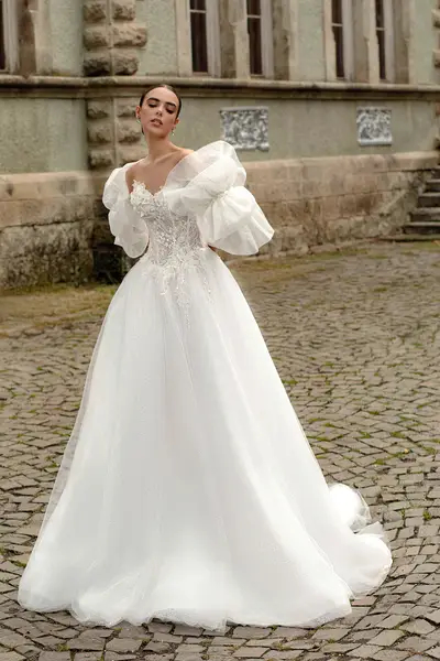 Missing image for Sample Wedding dress Charilyn-Size 12 In Stock