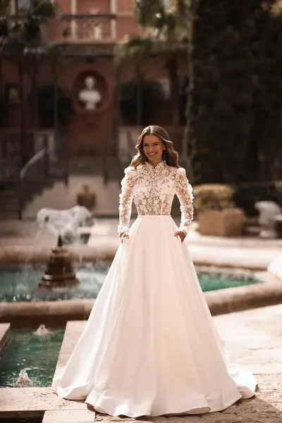 Missing image for Wedding dress VR-031