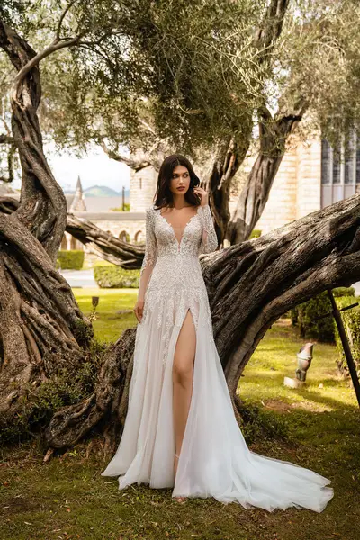 Missing image for Wedding dress S-680-Verlyn