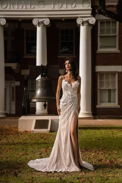 Missing image for Wedding dress S-682-Vivi
