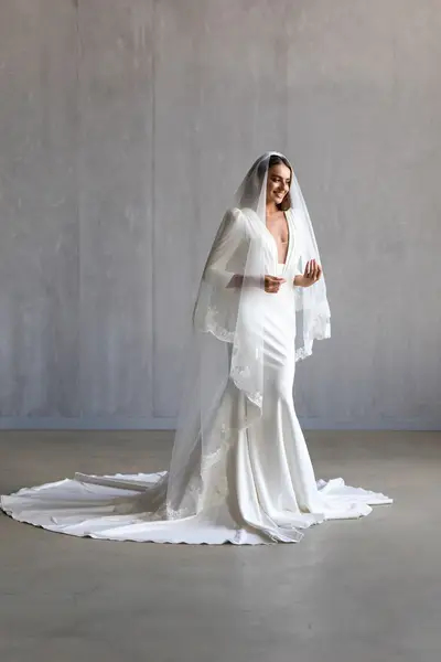 Missing image for Wedding veil 8027