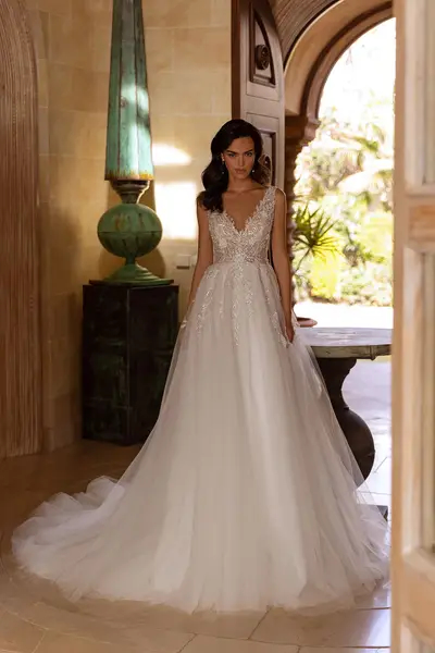 Missing image for Wedding dress Isamar