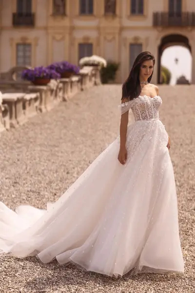 Missing image for Wedding dress 5504