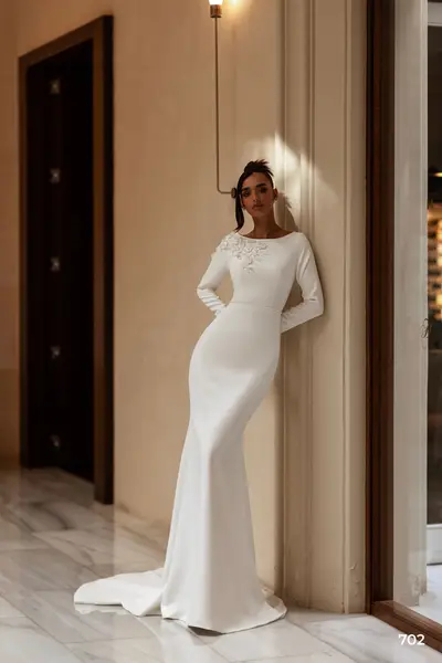 Missing image for Wedding dress 702