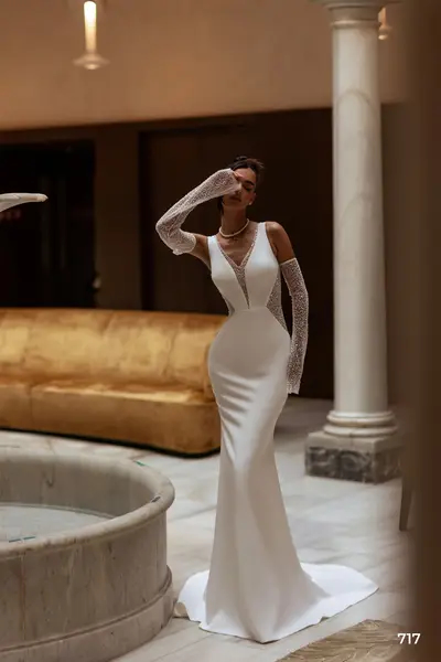 Missing image for Wedding dress 717