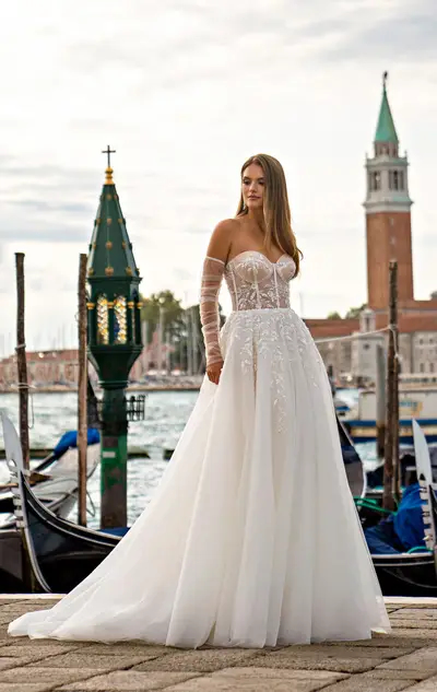 Missing image for Wedding dress 67
