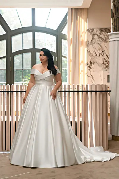 Missing image for Plus size wedding dress S-696-Narine