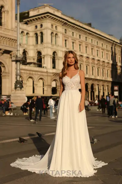 Missing image for Wedding dress D2432