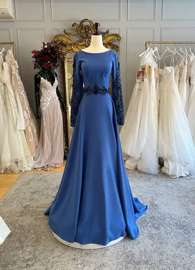 Missing image for Evening dress V-214 size 4 in stock