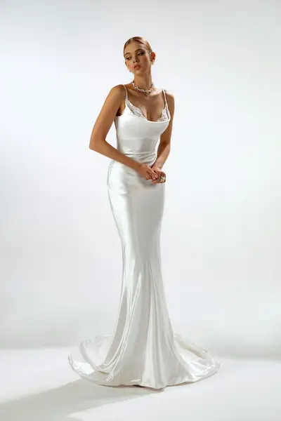 Missing image for Wedding dress Solaine