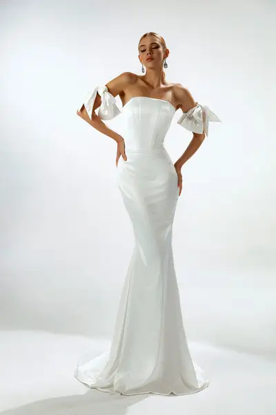 Missing image for Wedding dress Tadise