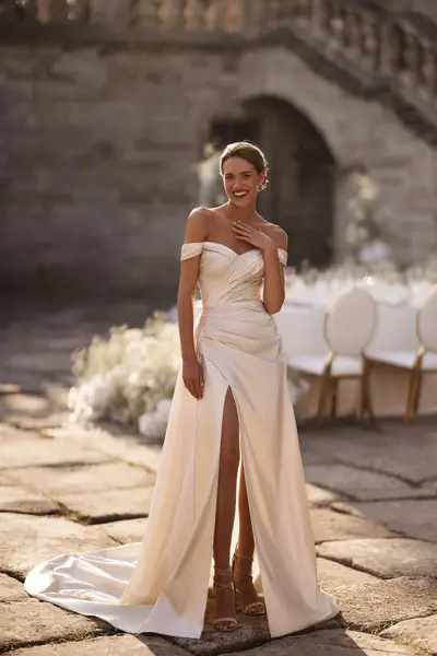 Missing image for Wedding dress FA-016