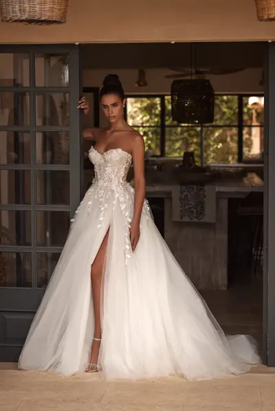 Missing image for Wedding set Cari