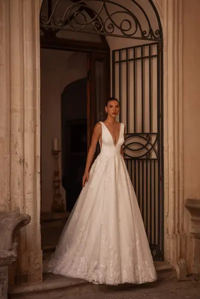 Missing image for Wedding dress VO-009