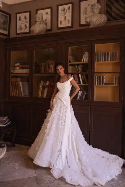 Missing image for Wedding dress VO-010