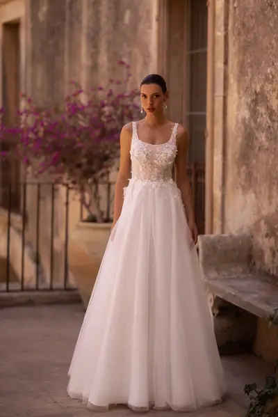 Missing image for Wedding dress VO-011