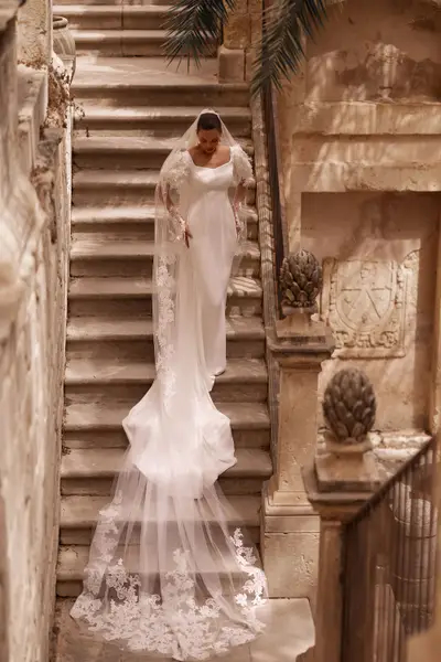 Missing image for Wedding veil VO-005
