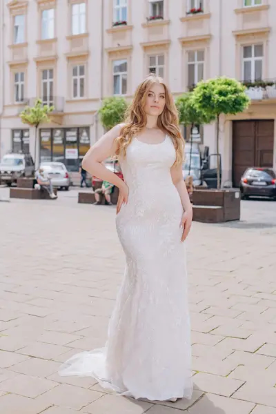 Missing image for Wedding dress Patrice