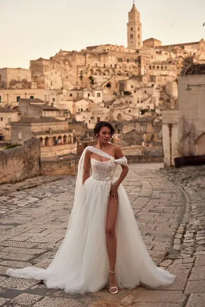 Missing image for Wedding dress Letizia
