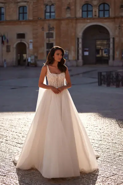 Missing image for Wedding dress Sandra