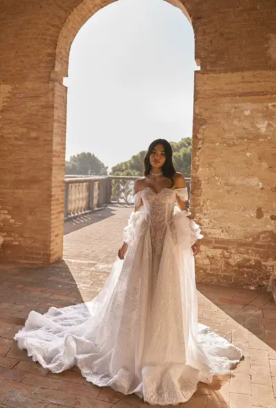Missing image for Wedding dress Serena