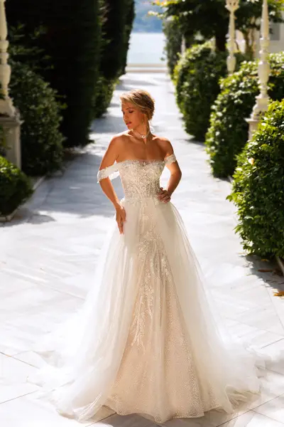 Missing image for Wedding dress Sofi with overskirt